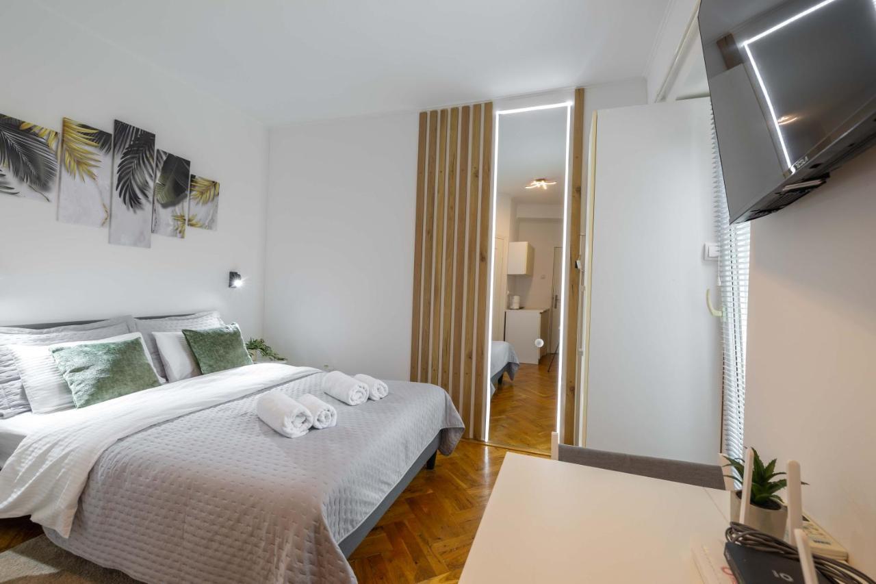 Old Town Rooms Novi Sad Esterno foto