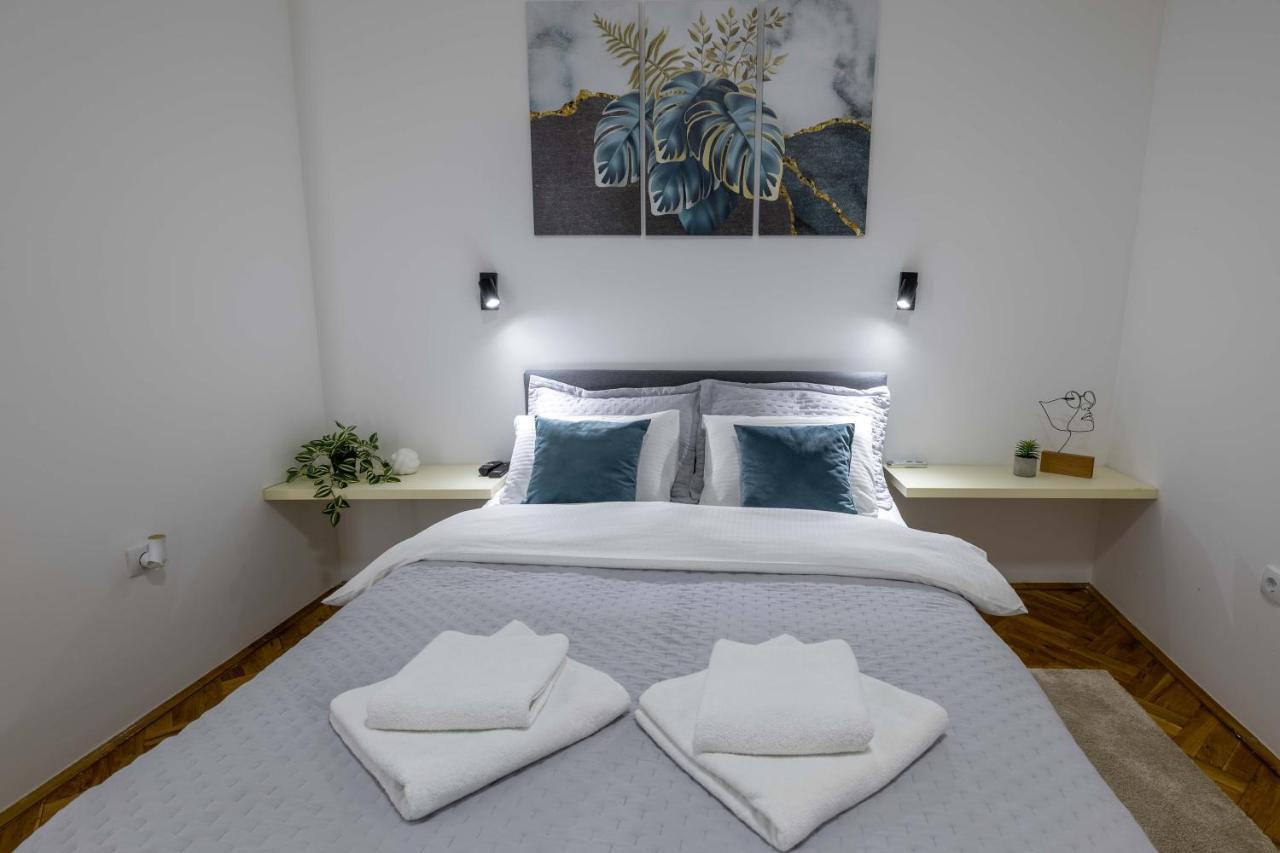 Old Town Rooms Novi Sad Esterno foto